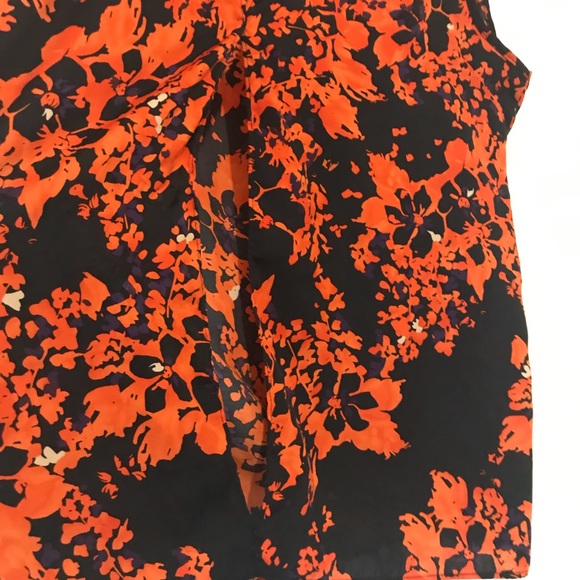 Devlin Sleeveless Polyester Blouse Size S Wrap Style Front, Open Back - Picture 5 of 6